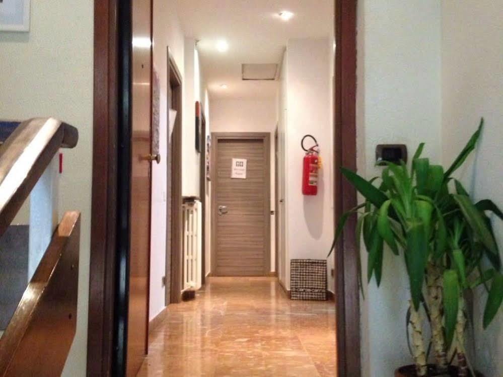 Villa Melchiorre Milano Exterior foto